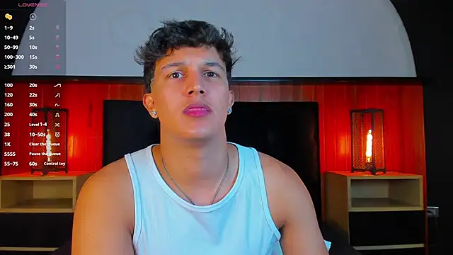 Leo_Savage_ – Live XXX-chat