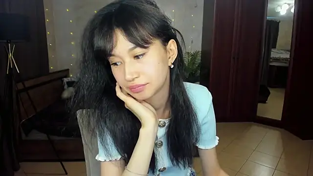 SheilaRare Chat XXX live