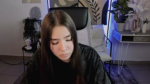 Živý XXX chat SayaHeartnet