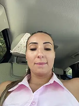 Chat XXX Live Wonder_Kari
