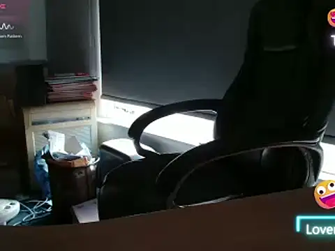bigbadjon69 élő XXX-chatje