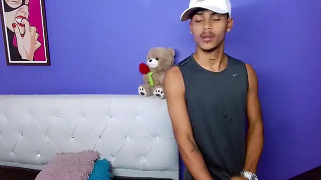 Angel_foxc13 – Naživo XXX chat