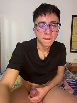 CamiRojas_boyのライブXXXチャット