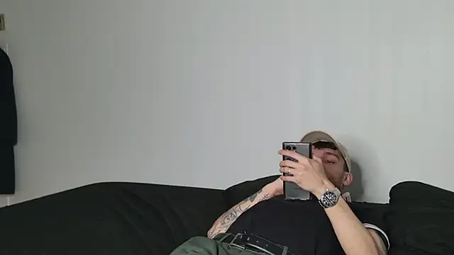 Chat XXX ao vivo de JackDesFeux