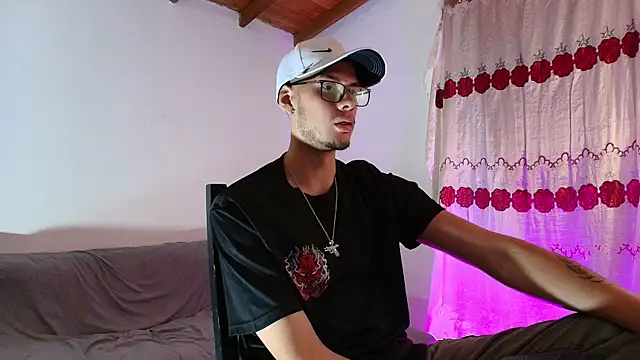 XXX chat uživo modela Vlad__night