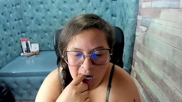 Chat XXX en directo de Sarah_Boobs_