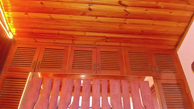 دردشة AlahiaEvanz الجنسية المباشرة
