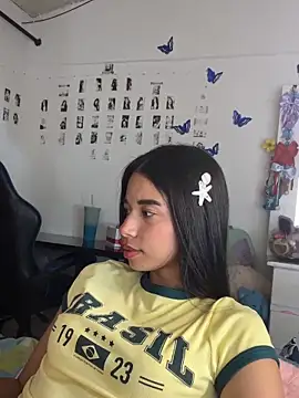 Milleradhara24 Chat XXX in diretta