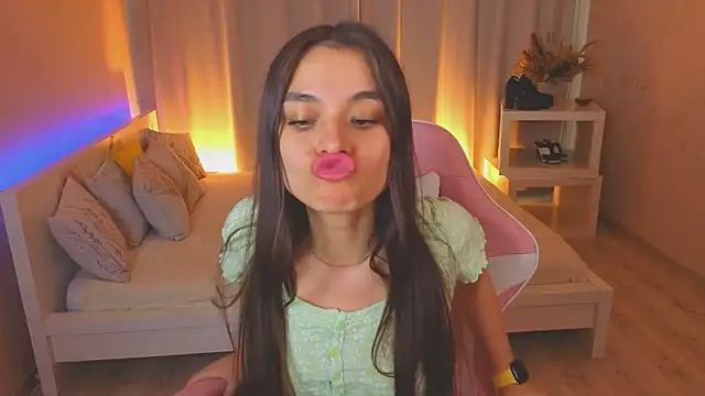 Kim_Bless Live XXX-chat