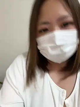 miiiio310 即時 XXX 聊天