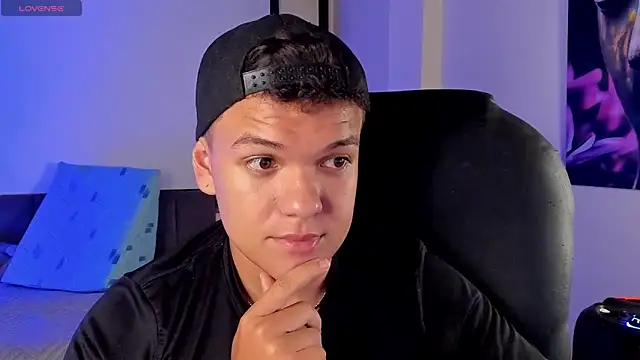 Dunkan_Kravitz Live XXX-chat