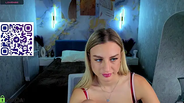 Silen_Tori's Live XXX Chat