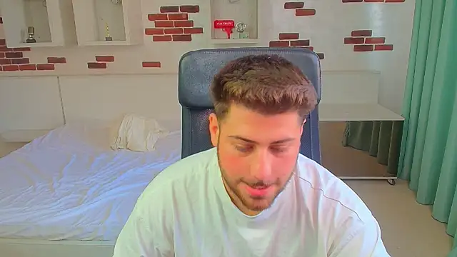XXX chat uživo modela DaxGreer