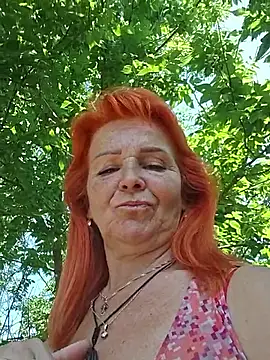 CassandraSandra44 élő XXX-chatje