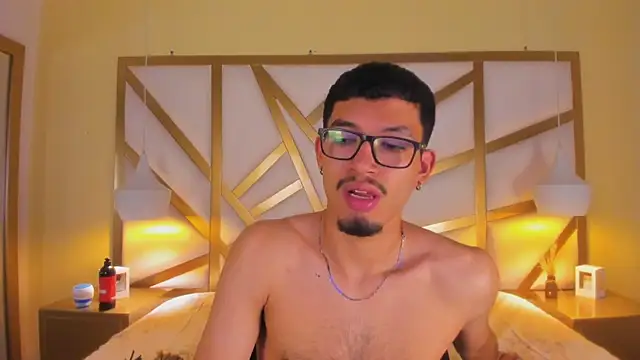 Chat +18 de Jaxon_Carter ao vivo