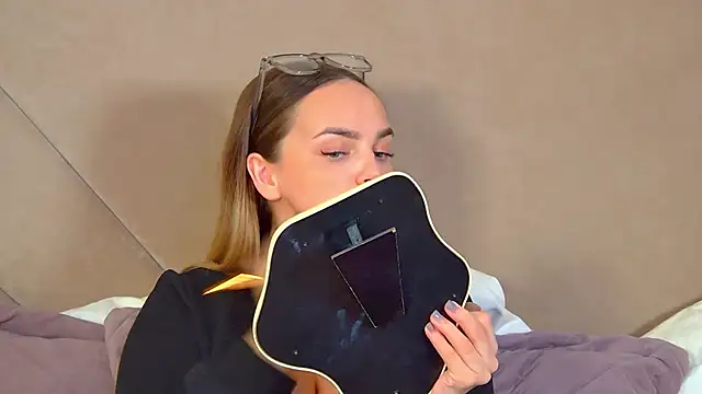 AnitaVenture's Live XXX Chat
