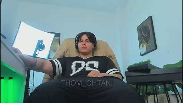 Chat XXX Live Thom_Ohtani