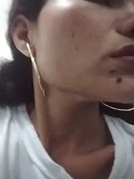 Chat +18 de Karen_Ariass ao vivo