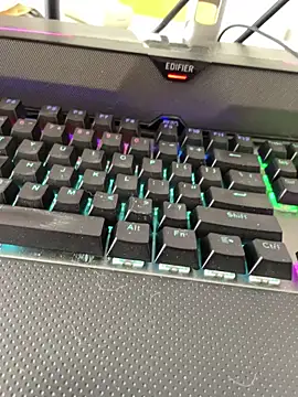 huiliu228のライブXXXチャット