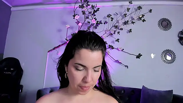 Živý XXX chat AngeliqueBoyer__