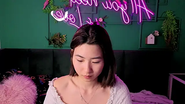 Runi_AsianのライブXXXチャット