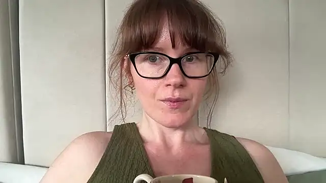 redheadrosie69n Live XXX chat