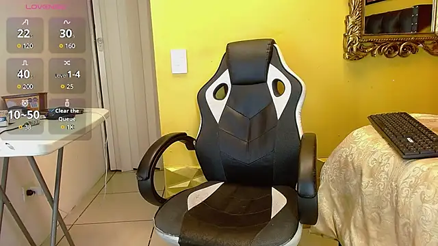 Chatroom XXX en direct de luckk_
