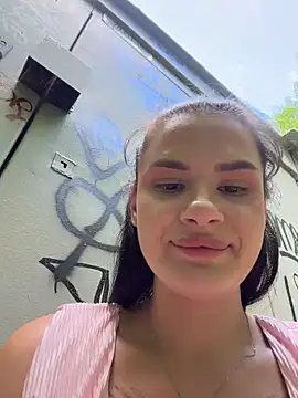Chat XXX Live MiraReach