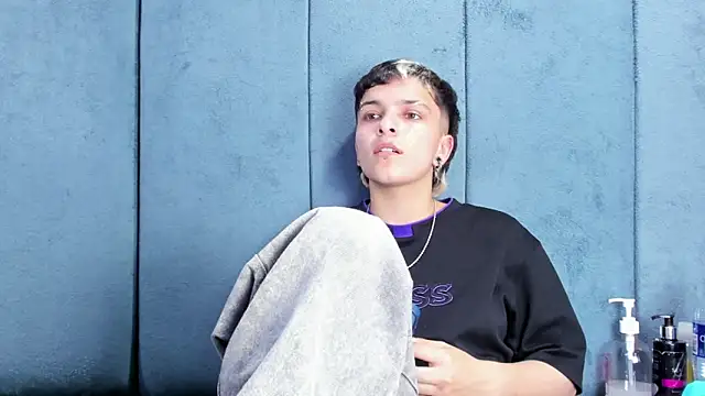 צ'אט XXX בשידור חי של Megan_Thompson_