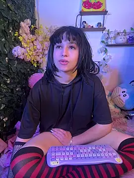 Eymmy_24's Live XXX Chat