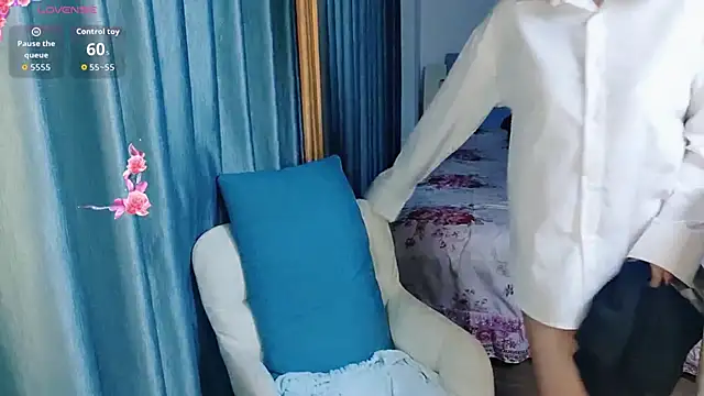 OnOKitten Obrolan Langsung XXX