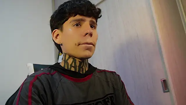 Czat XXX na żywo – Angel_Luna0
