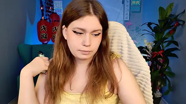 FioraMarmoris' Live XXX Chat