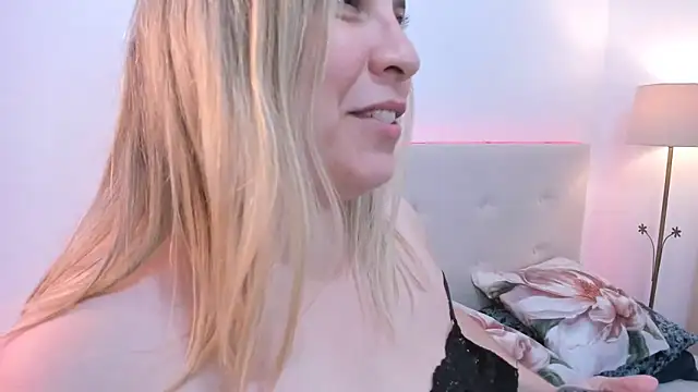 Chat +18 de MissMaria ao vivo