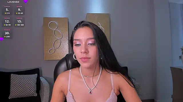 XXX chat uživo modela AmaliaCrus