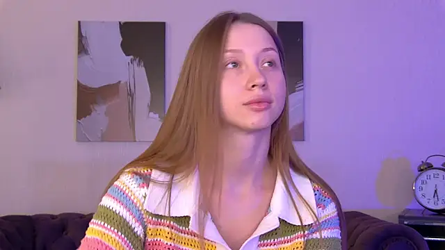 LoraVeyn Live XXX chat