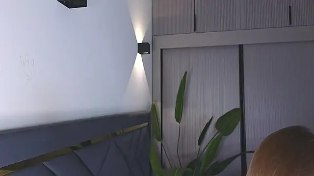 NoraBlake Chat XXX live