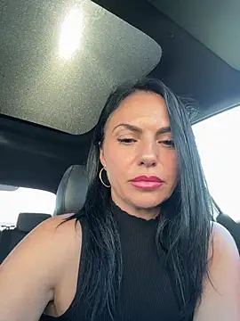 KimKelly13's Live XXX Chat