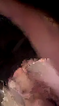 Chatroom XXX en direct de Chizel99