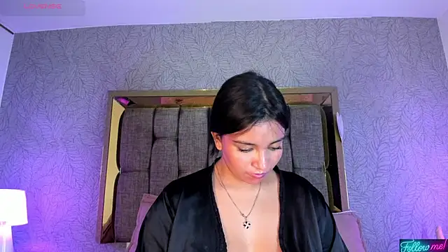 Chat +18 de Candys_victoria ao vivo