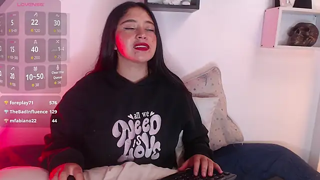 vela-kimm live XXX chat