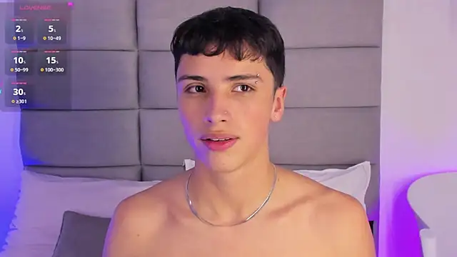 XXX chat uživo modela JoshClaarktt