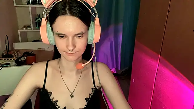 MabelDefina Chat XXX live