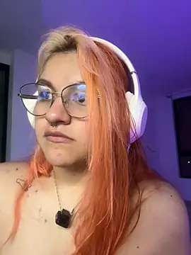Sophia_Weest99's Live XXX Chat