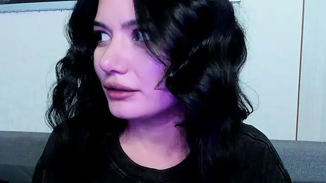 دردشة Dark_Moni الجنسية المباشرة