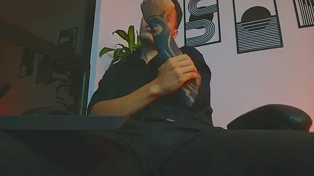 عرض كام ALPHA_DOMINUS_