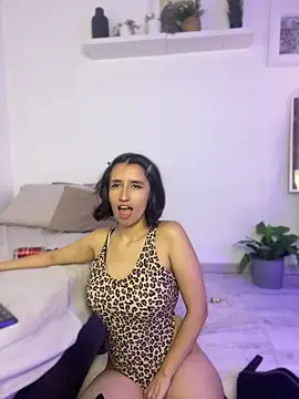 Frrancesca_: απευθείας συνομιλία ΧΧΧ