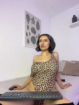 Frrancesca_ – Live XXX-chat