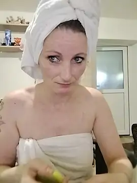 CrazyMaya39 Chat XXX in diretta