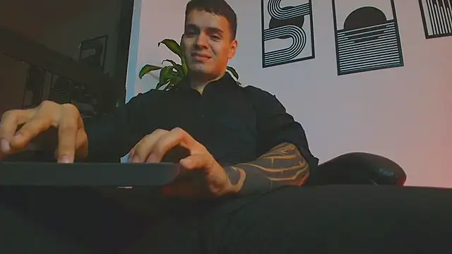 ALPHA_DOMINUS_n Webbikameraesitys